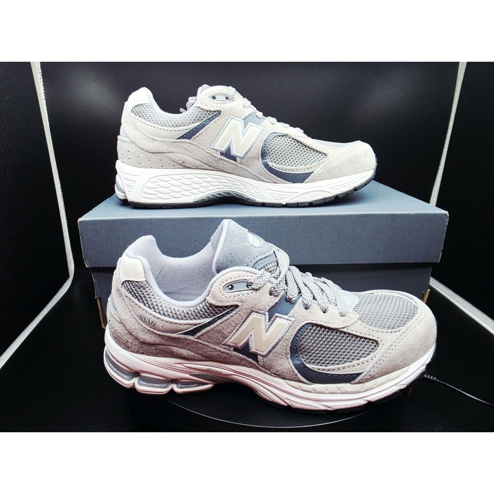 New Balance 2002R Steel Orca Low Top Lace-Up Sneaker Suede Gray 7 Women/ 5.5 Men